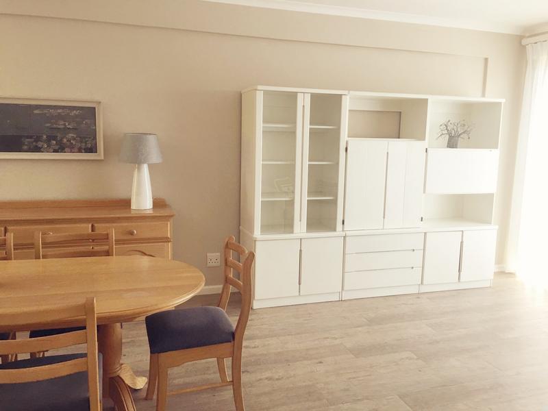 To Let 3 Bedroom Property for Rent in Wynberg Upper Western Cape